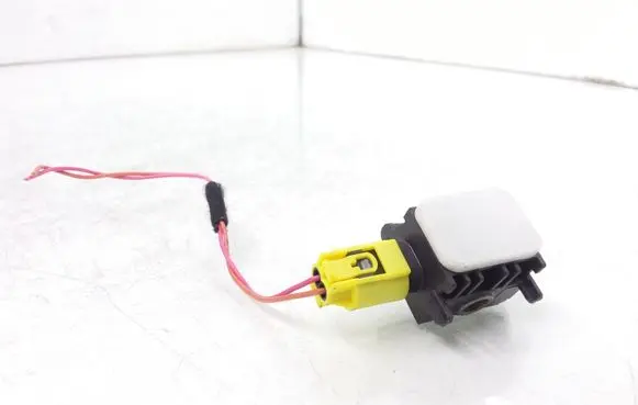 Mercedes-Benz R W251 Airbag deployment crash/impact sensor 0038202826