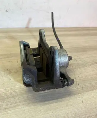 Hyundai Tucson IV NX4 Front brake caliper
