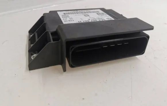 Volkswagen PASSAT B7 Hand brake control module 3AA907801H 18491001A GN00278890YX