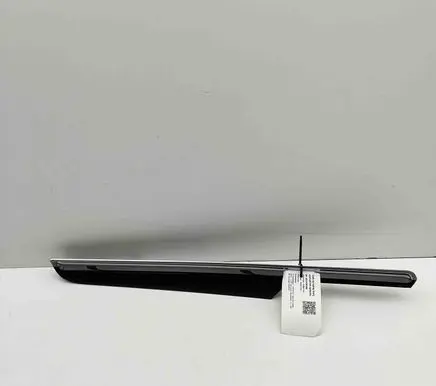 Porsche Macan (95B) Rear door card panel trim 95B867061R