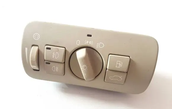 Volvo XC70 Light switch 30739422 04067323