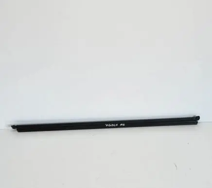 Front door glass trim molding