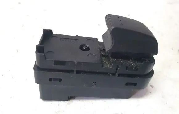 Mazda 5 Electric window control switch CC3366380A