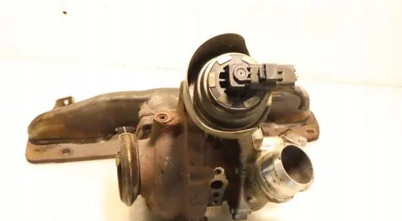 Ford Focus C-MAX Turbo 9677063780
