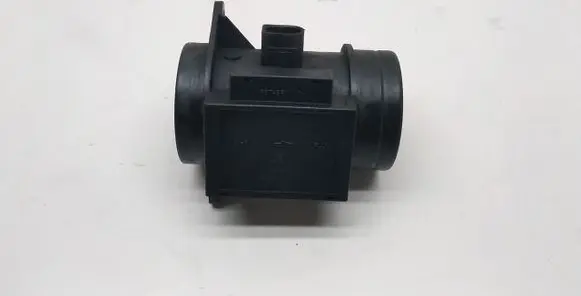 Audi A4 S4 B5 8D Mass air flow meter LM1077