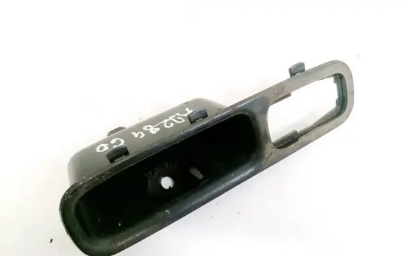 Volvo S80 Front door window switch trim 