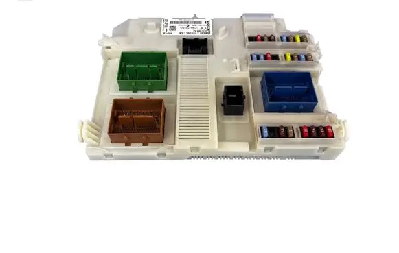 Volvo XC60 Fuse module BG9T14C256GA 31327996AA 3659AF01125TP