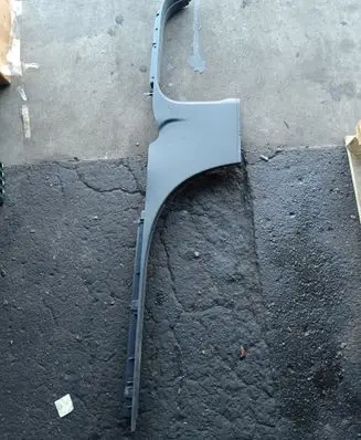 Volkswagen Touareg I Front sill trim cover 7L0853369