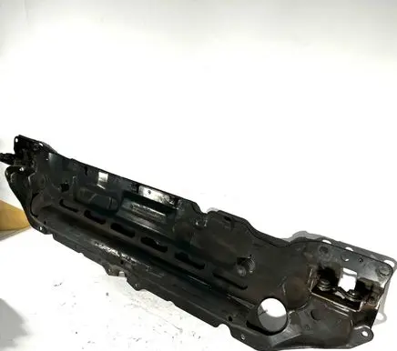 BMW 5 E60 E61 Top upper radiator support slam panel 7033741 51647033741