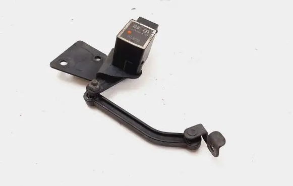 Mercedes-Benz GL X164 Air suspension front height level sensor A0105427717