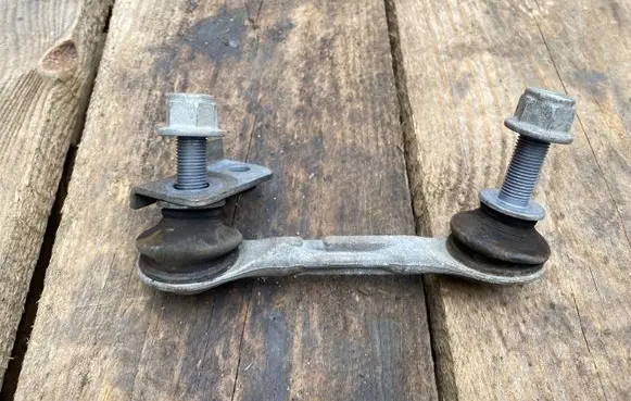 Rear anti-roll bar/stabilizer link