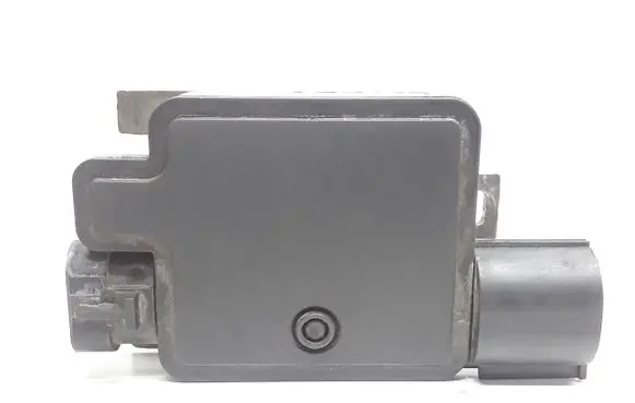 Volvo V40 Coolant fan relay 940009301