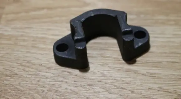 BMW X5 E53 Fuel Injector clamp holder 7787215