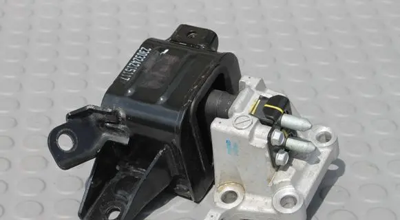 Hyundai Kona I Gearbox mounting bracket HYUNDAI21830J9100 21830J9100