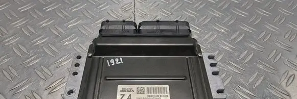 Nissan Almera Tino Engine control unit/module ECU MEC32420