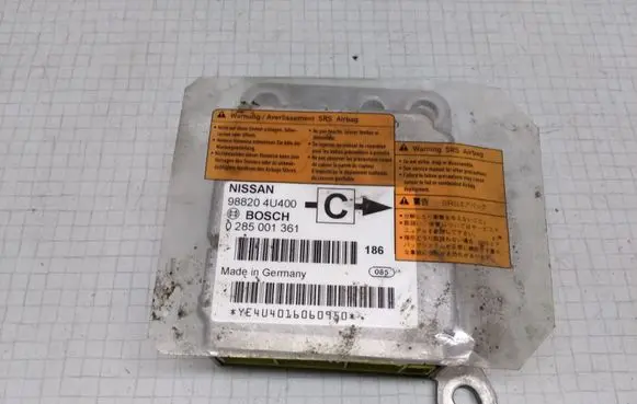 Nissan Almera Tino Airbag control unit/module 988204U400 0285001361