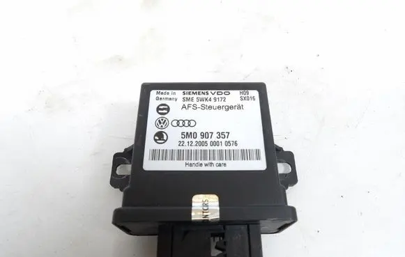 Volkswagen PASSAT B6 Engine control unit/module 5M0907357