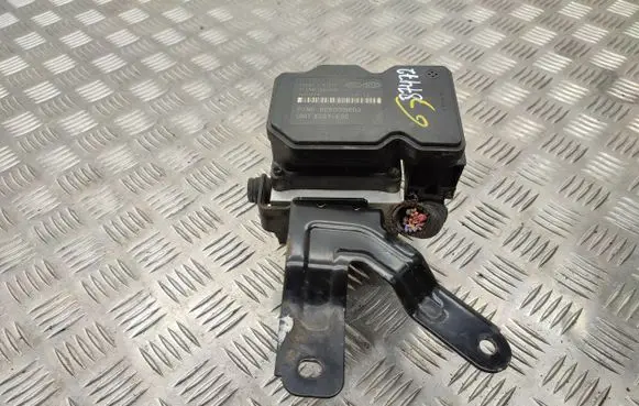 Hyundai i40 ABS Pump 589203Z510