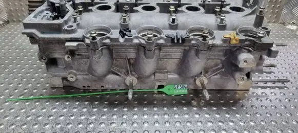 Ford Mondeo MK IV Engine head S26378306 9641752610