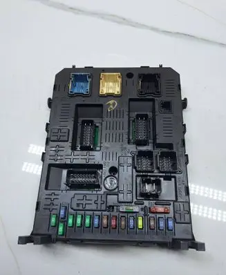 Citroen C4 I Picasso Comfort/convenience module 966405908002 281201930C 281208364