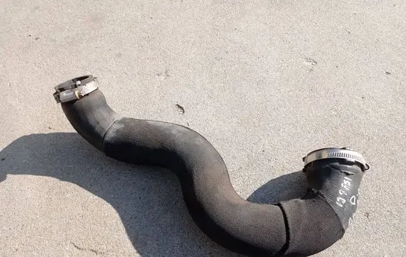 Audi A4 S4 B8 8K Intercooler hose/pipe 8K0145738M