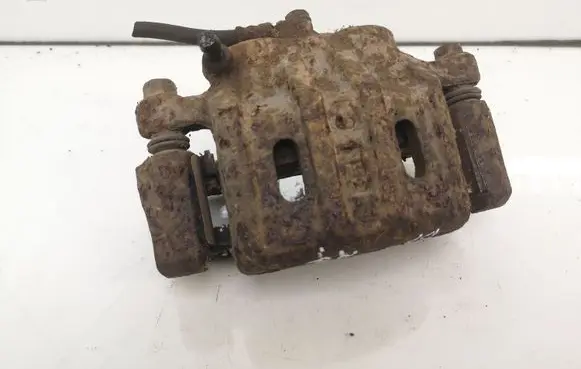 Mitsubishi Outlander Front brake caliper
