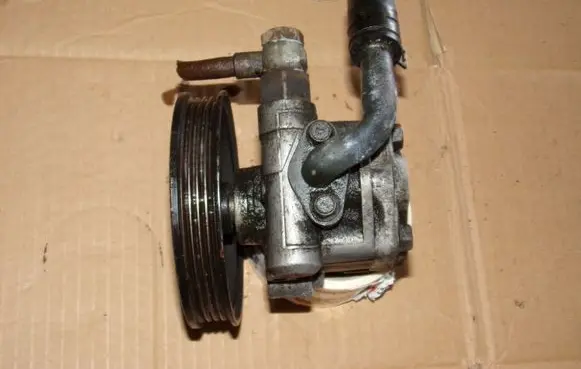 KIA Shuma Power steering pump