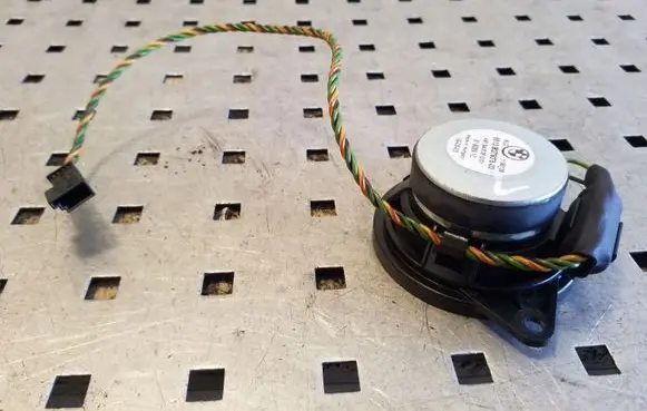 BMW X5 E53 Panel speaker 65138379375 8379375