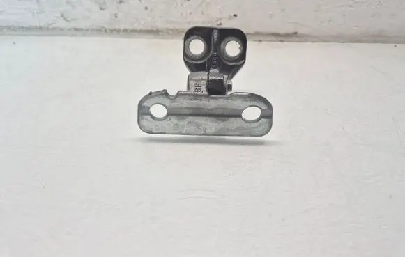 Land Rover Discovery Sport Front door upper hinge 