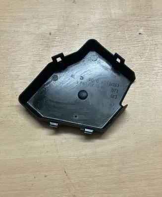 Audi A6 S6 C6 4F Fuse box cover A053063