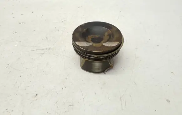Porsche Macan (95B) Piston 06KBN82420