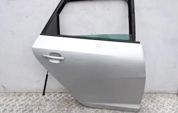 Seat Ibiza IV (6J,6P) Rear door