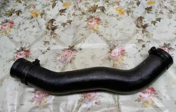 Toyota Corolla E120 E130 Intercooler hose/pipe