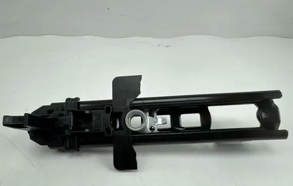 Audi RS6 C7 Seat belt adjustment rail 8T8857833