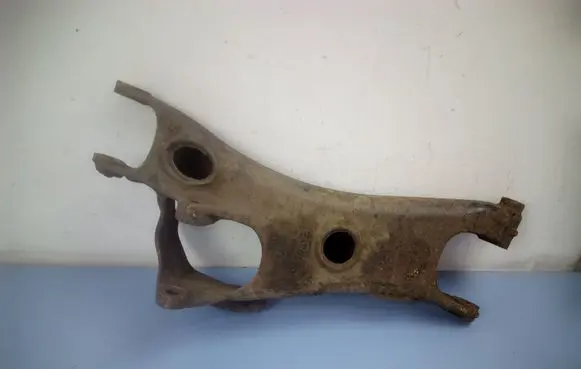 Volvo XC90 Rear upper control arm/wishbone 8666345