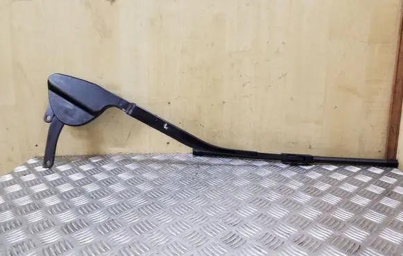 Lexus RX 330 - 350 - 400H Front wiper blade arm