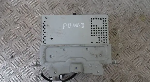 Ford Puma Radio/CD/DVD/GPS head unit M1BT-18D804-HE