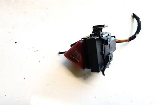 Mercedes-Benz B W245 Hazard light switch 1698207410 33450201