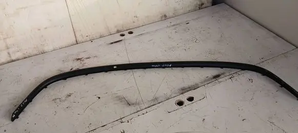 Volkswagen Polo III 6N 6N2 6NF Front bumper splitter molding 6N0807720