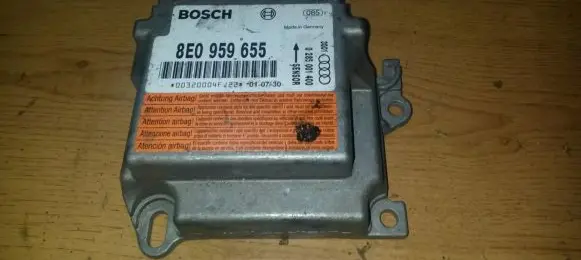 Audi A4 S4 B5 8D Airbag control unit/module 8e0959655 0285001400