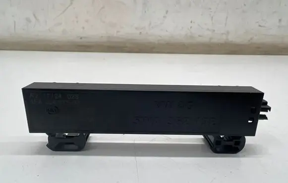 Skoda Kodiaq II Keyless system antenna 5WA962132