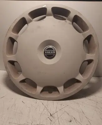 Volvo V70 R16 wheel hub/cap/trim 30714561