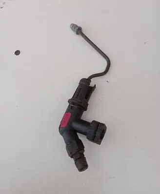 Opel Insignia A Clutch pipe/line 55563644