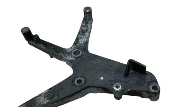 Land Rover Range Rover Evoque L538 Engine mounting bracket BJ322N628AC