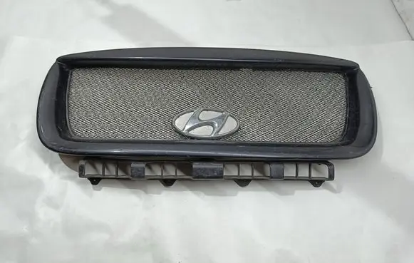 Hyundai Santa Fe Front grill 863532B000