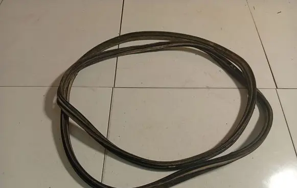 Opel Zafira A Trunk rubber seal (body) 