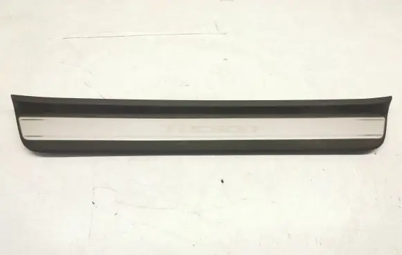 Hyundai Tucson IV NX4 Side skirt front trim 85873N7500
