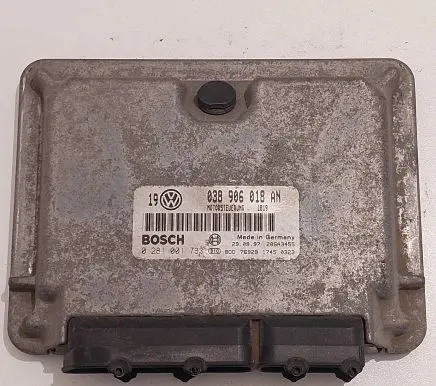 Volkswagen Golf IV Engine control unit/module 038906018AN 28SA3455 0281001733