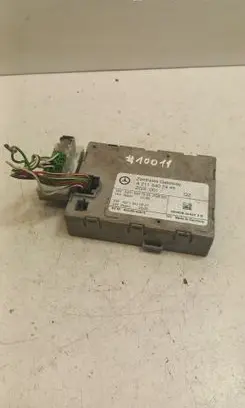 Mercedes-Benz E W211 Gateway control module A2115407445 2115407445