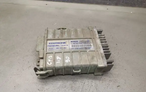 Volkswagen Golf II Engine control unit/module 0285007040 893907383